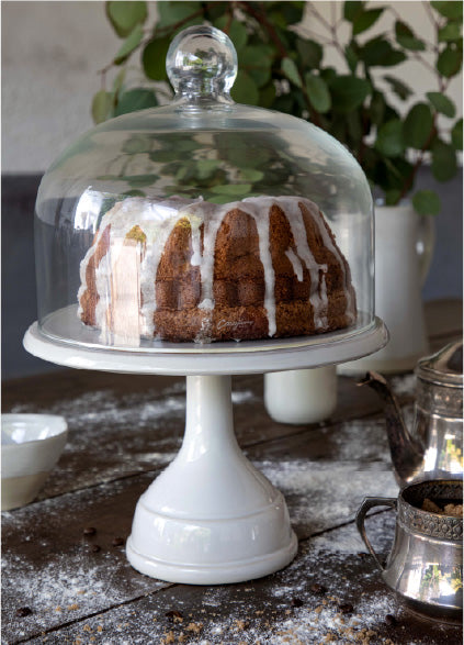 CARROT CAKE WITH GLACÉ FROSTING